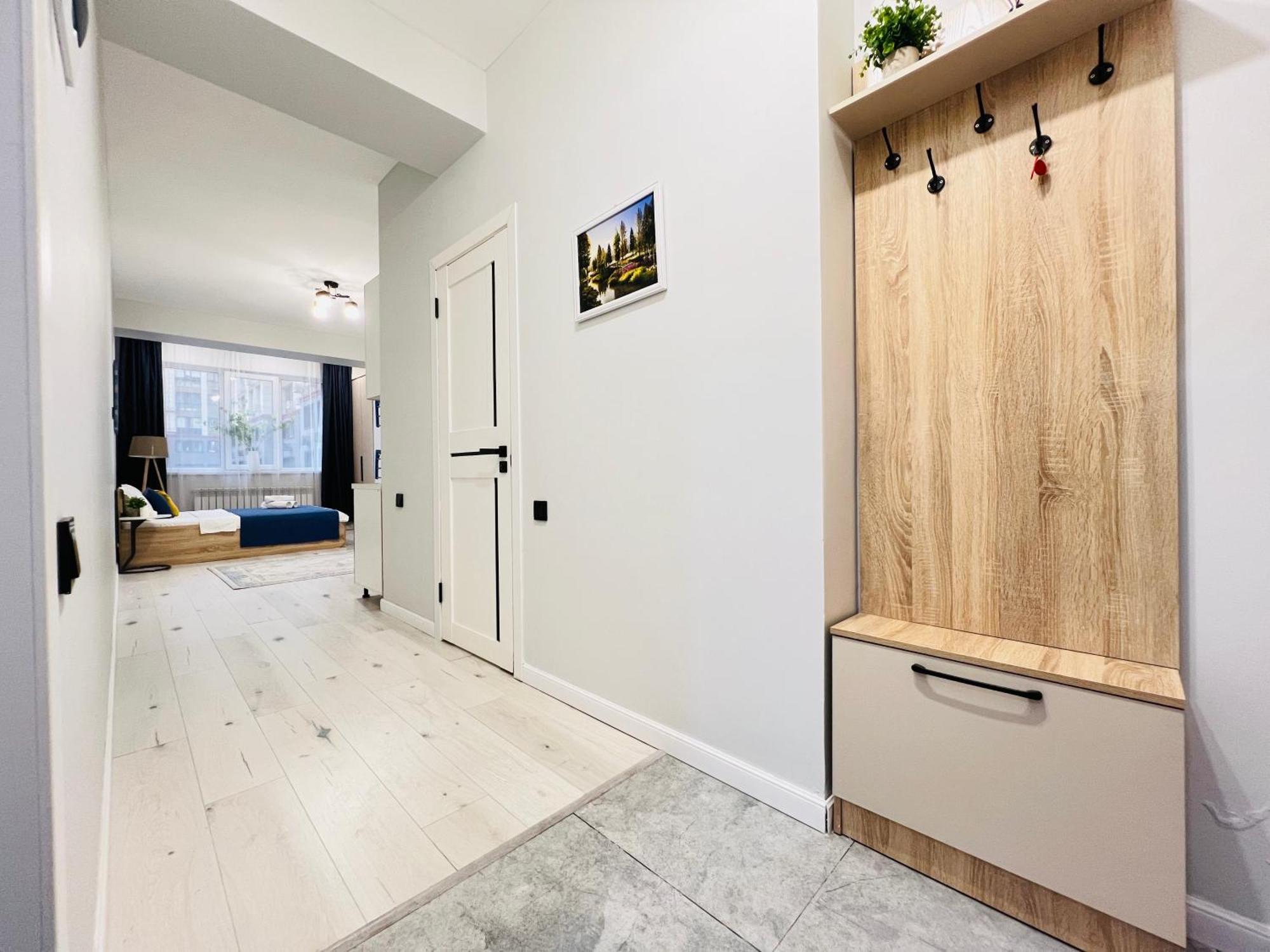 417i2 Aqua Aura Sholpan Apartment Almaty