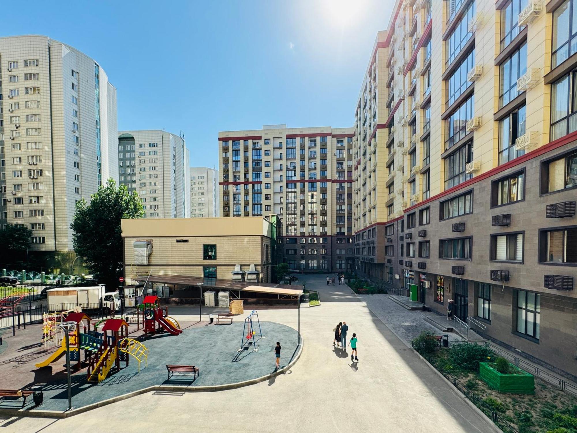 417i2 Aqua Aura Sholpan